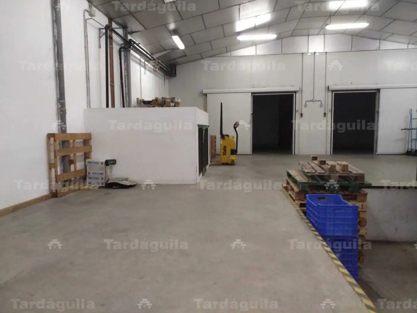 Industrial building for sale in Villares de la Reina, imagen 11