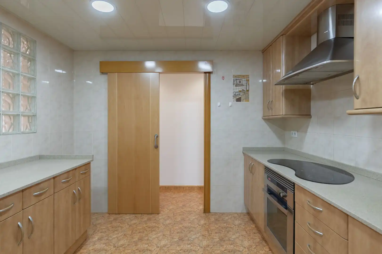 Kitchen of Flat for sale in Badalona  with Air Conditioner