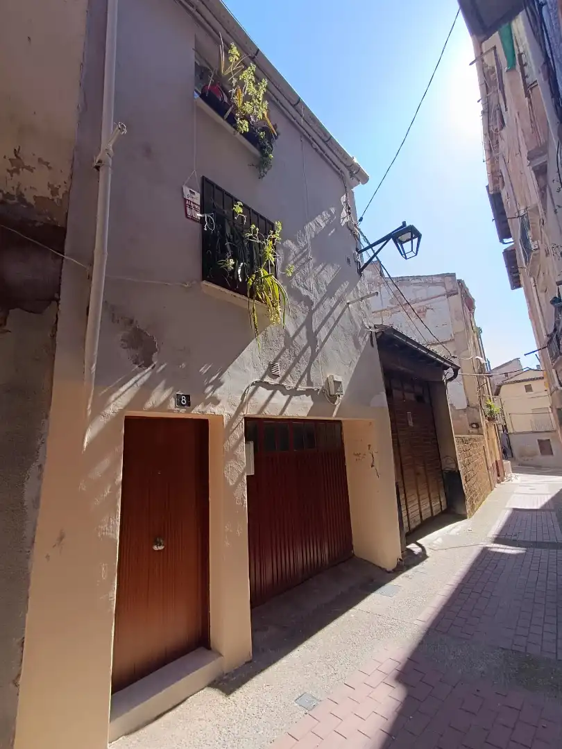 Casa adosada en venta en Calle de los Sastres, Calahorra