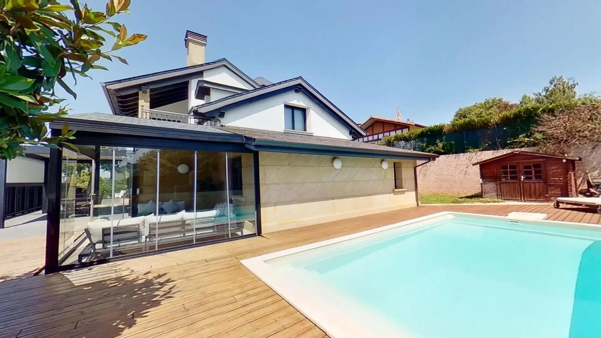 Piscina de Casa o xalet en venda en Berango amb Calefacció, Jardí privat i Terrassa