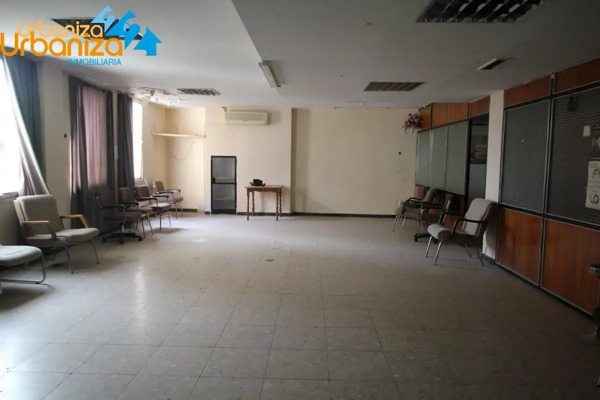 Oficina con ascensor en venta en Calle DONOSO CORTES 6, imagen 2