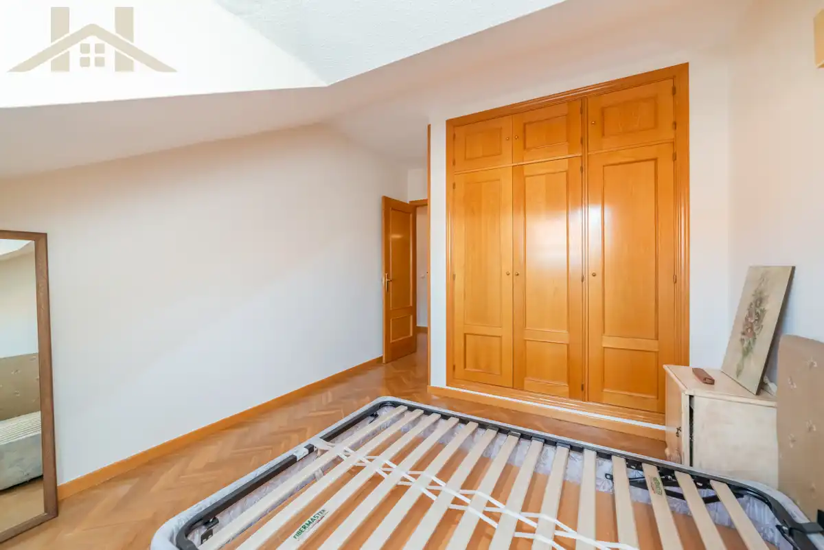 Habitación de Dúplex en venta en Aranjuez