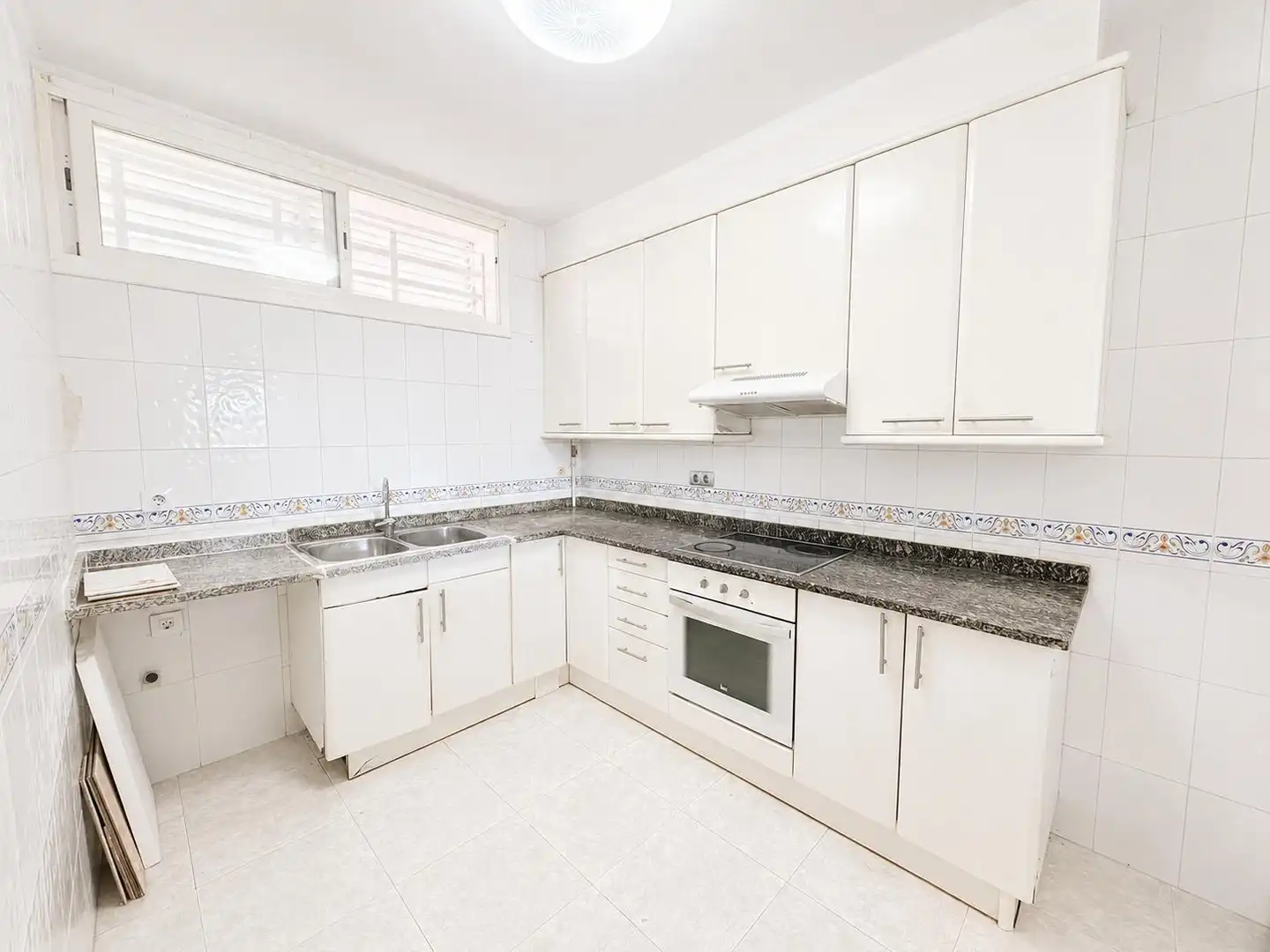 Kitchen of Detached homes for sale in Lloret de Mar  with Heating, Terrace and Balcony