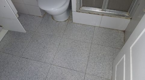 Foto 4 de Piso en venta en C/ Ángel Guimera, El Raval, Santa Coloma de Gramenet