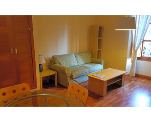 Living room of Flat to rent in  Toledo Capital  with Air Conditioner