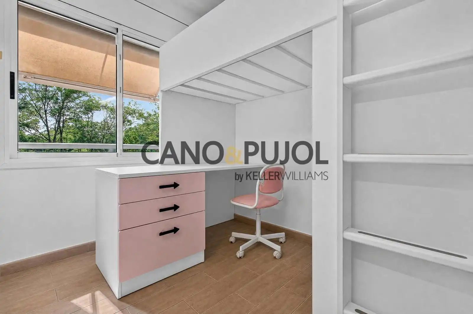 Terraza de Ático en venta en Rubí con Aire acondicionado, Calefacción y Jardín privado