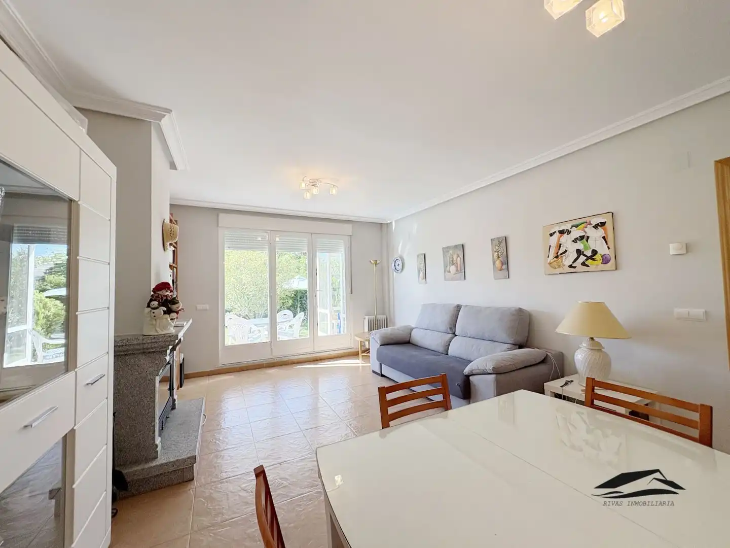 Sala de estar de Casa o chalet en venta en Terradillos con Calefacción, Jardín privado y Terraza