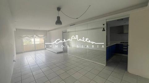 Foto 4 de Dúplex en venda a Pueblo - Urbanizaciones, Alicante