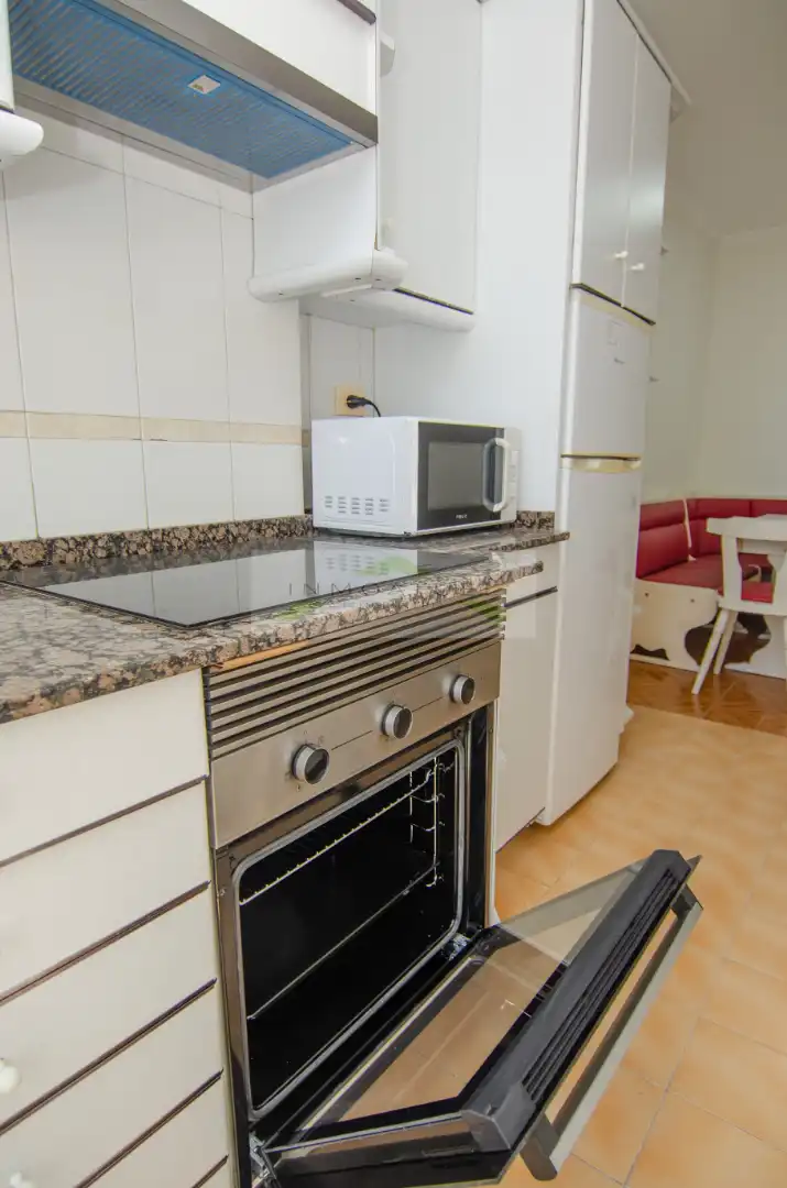 Wohnung zur Miete in Avenida Arteixo, imagen 5