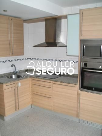Kitchen of Flat to rent in Vitoria - Gasteiz  with Heating, Terrace and Storage room
