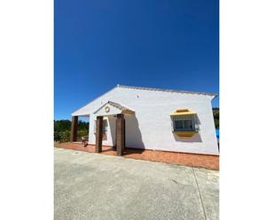 Exterior view of Country house for sale in Estepona  with Private garden, Swimming Pool and Furnished