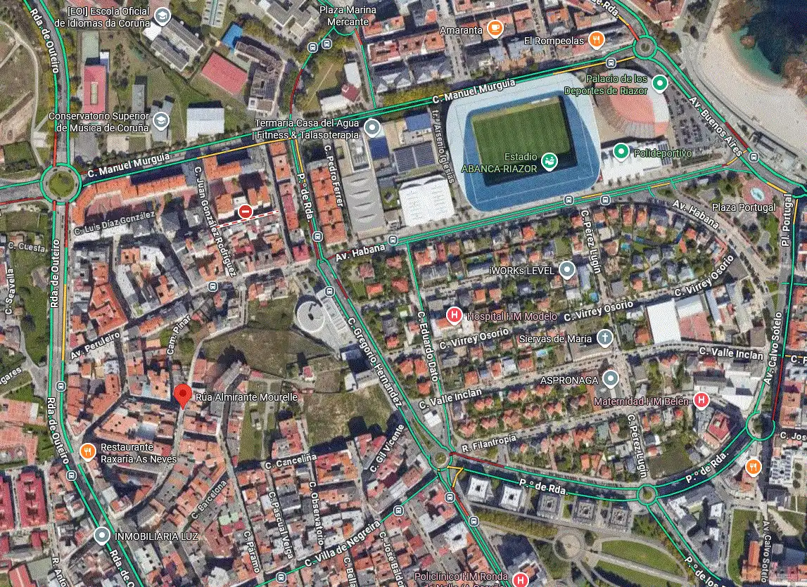 Vista exterior de Pis en venda en A Coruña Capital  amb Parquet, Forn i Rentadora