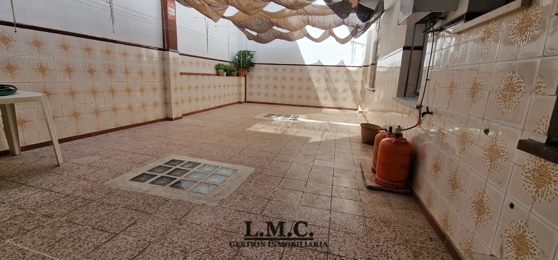 Vista exterior de Piso en venta en Isla Cristina con Terraza, Amueblado y Horno