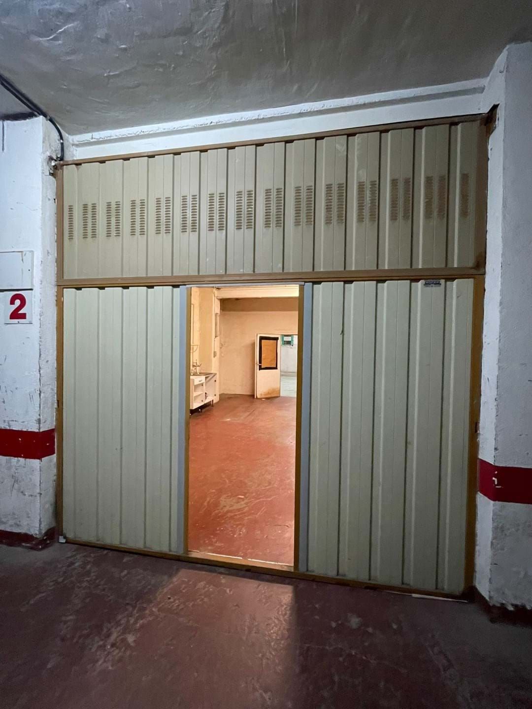 Fabrikhallen zur Miete in Portugalete