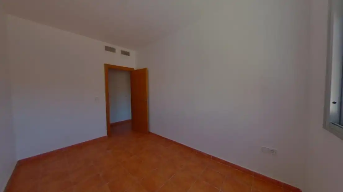 Piso con ascensor en venta en Calle POLO MEDINA, imagen 4