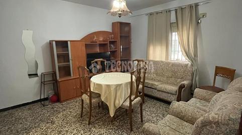 Foto 4 de Pis en venda a C. Rafi Herencia, Cruz Roja,  Sevilla Capital