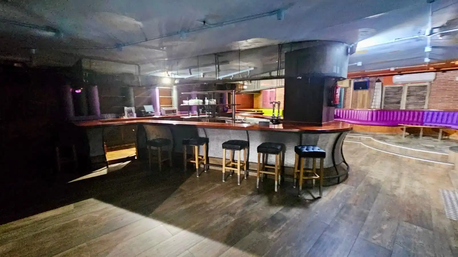 Local comercial en venda a Calella, imagen 13