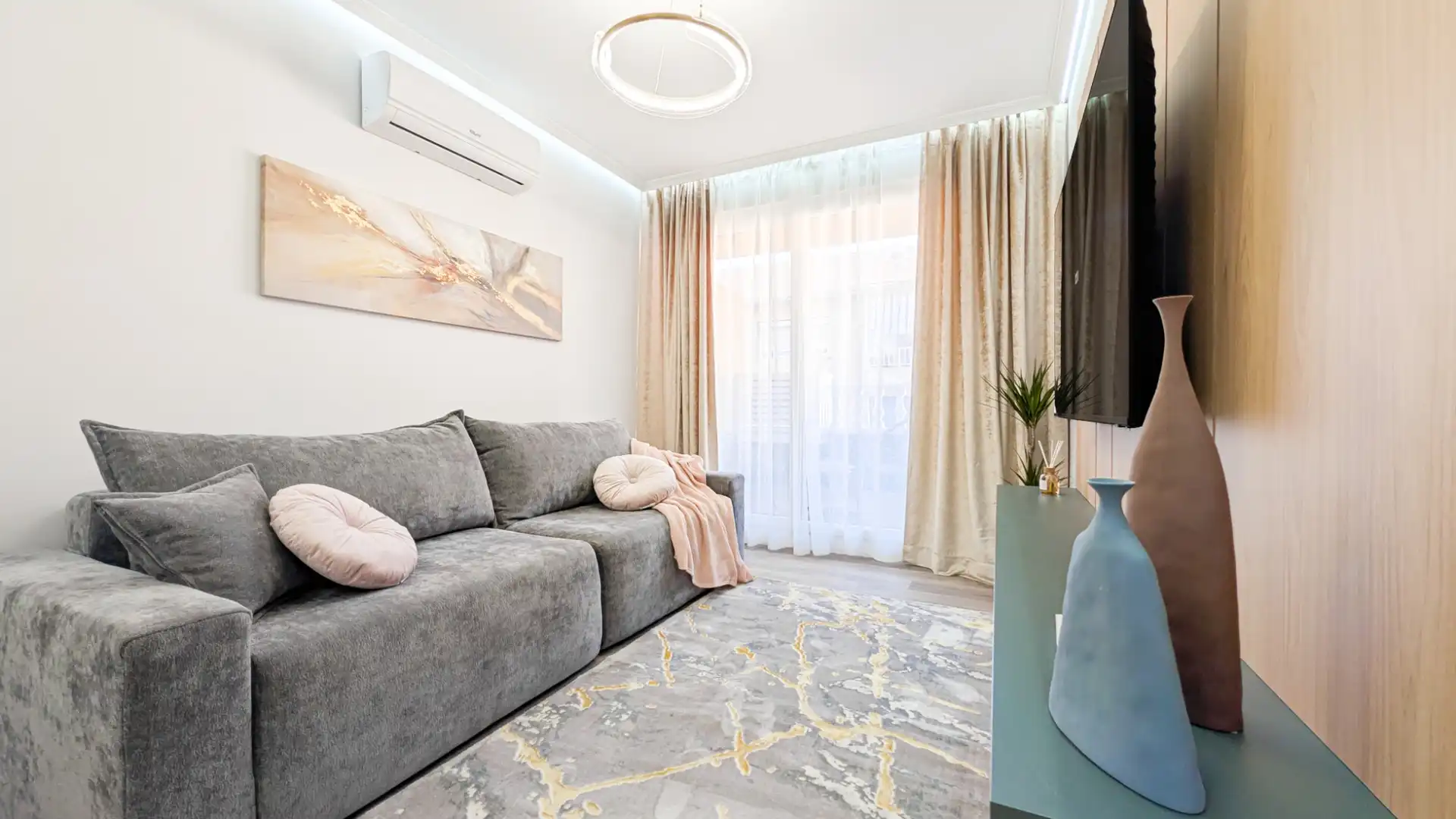 Sala de estar de Apartamento en venta en Torrevieja con Aire acondicionado, Terraza y Amueblado