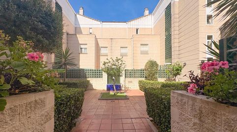 Foto 4 von Wohnung zur Miete in Avenida Reina Sofia, 6, Santa Eufemia, Tomares