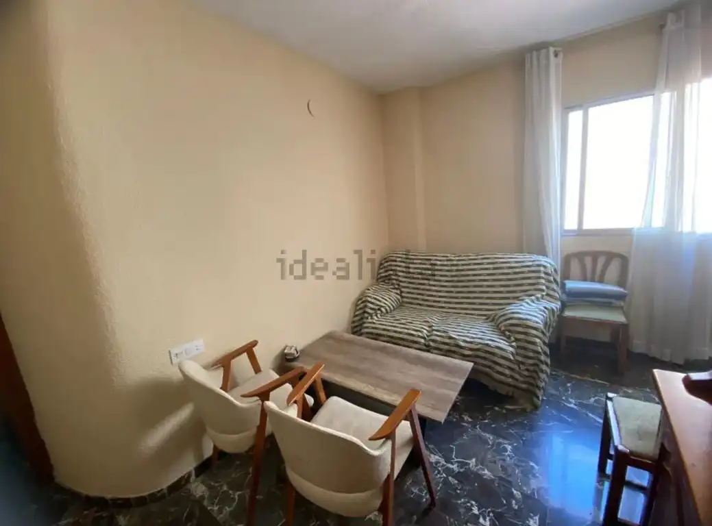 Schlafzimmer von Wohnung zur Miete in Granada mit Heizung, Möbliert und Ofen