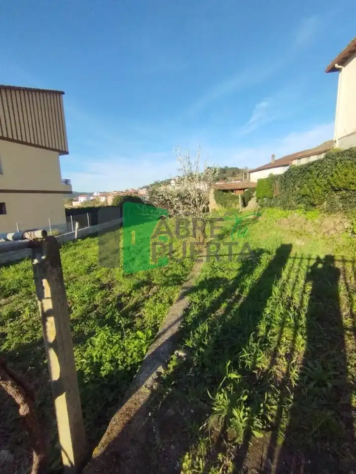 Casa o xalet en venda en Ourense Capital  amb Jardí privat i Terrassa