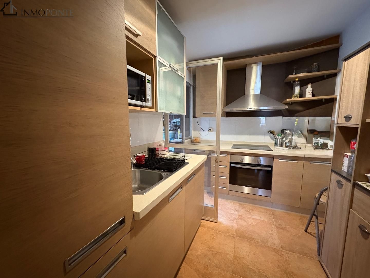 Kitchen of Flat for sale in Pontevedra Capital 