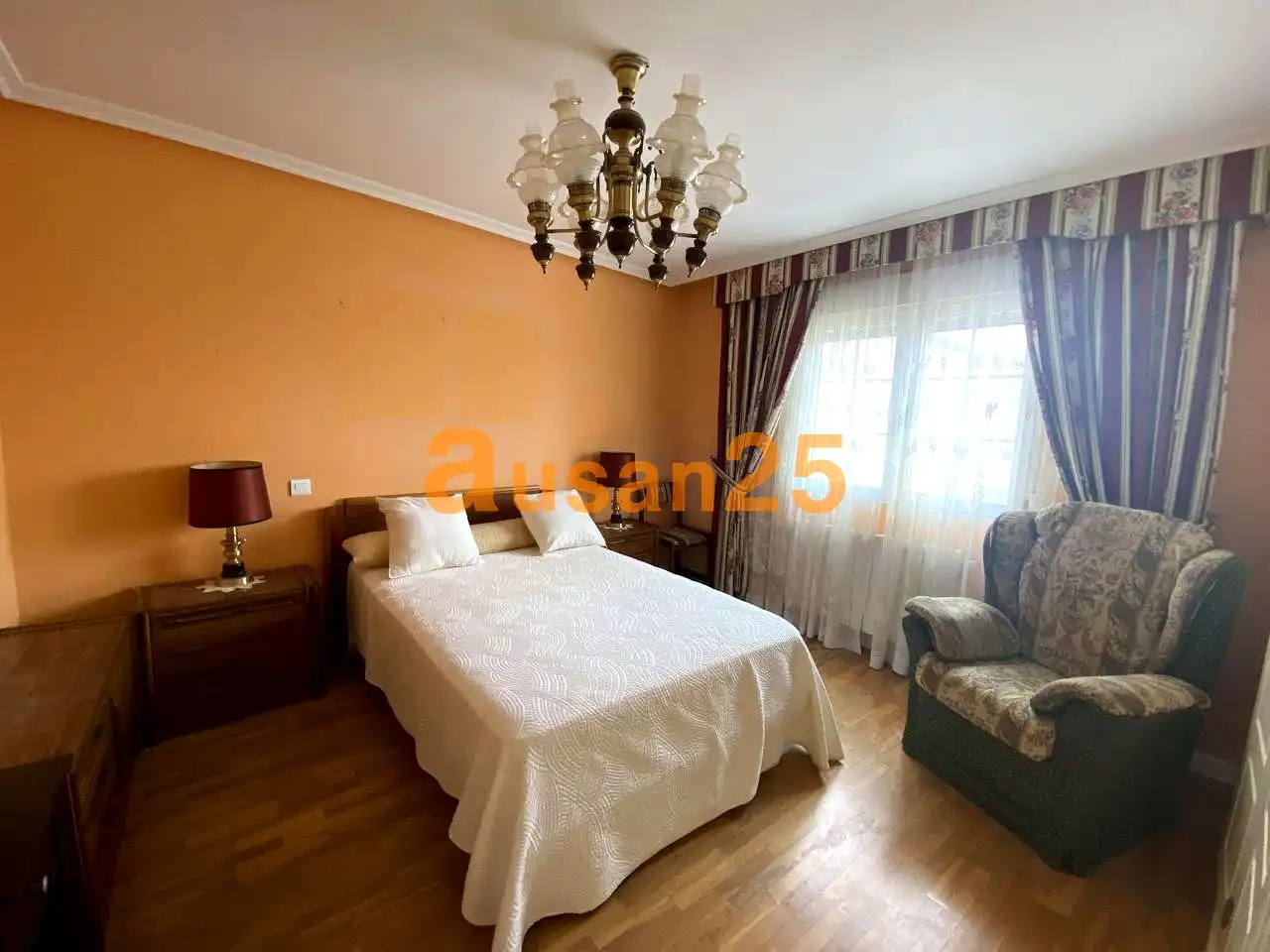Schlafzimmer von Haus oder Chalet zum Verkauf in Fresnillo de las Dueñas mit Heizung, Parkett und Terrasse