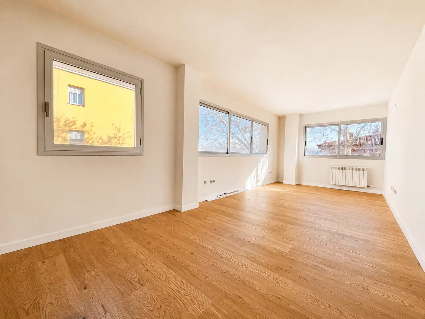Piso con terraza en venta en Avinguda de Sant Narcís, imagen 2