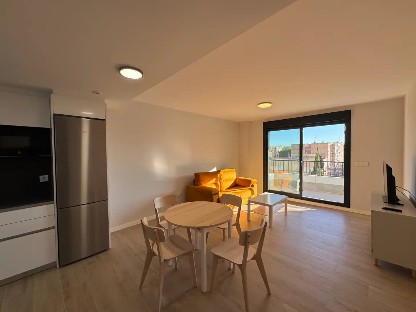 Schlafzimmer von Wohnung zur Miete in Málaga mit Klimaanlage, Terrasse und Abstellraum