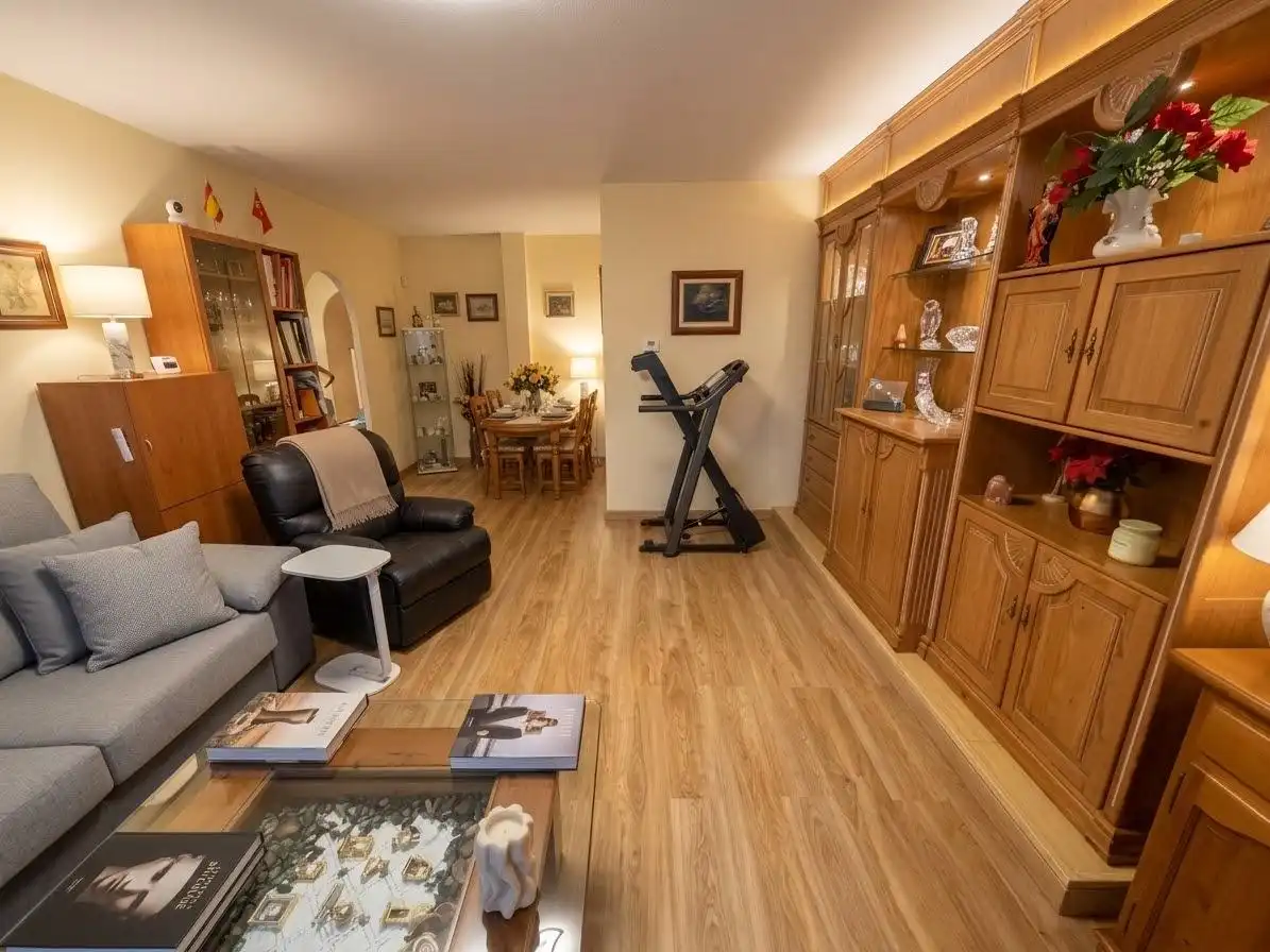 Sala de estar de Casa o chalet en venta en Fuensalida con Aire acondicionado, Calefacción y Jardín privado