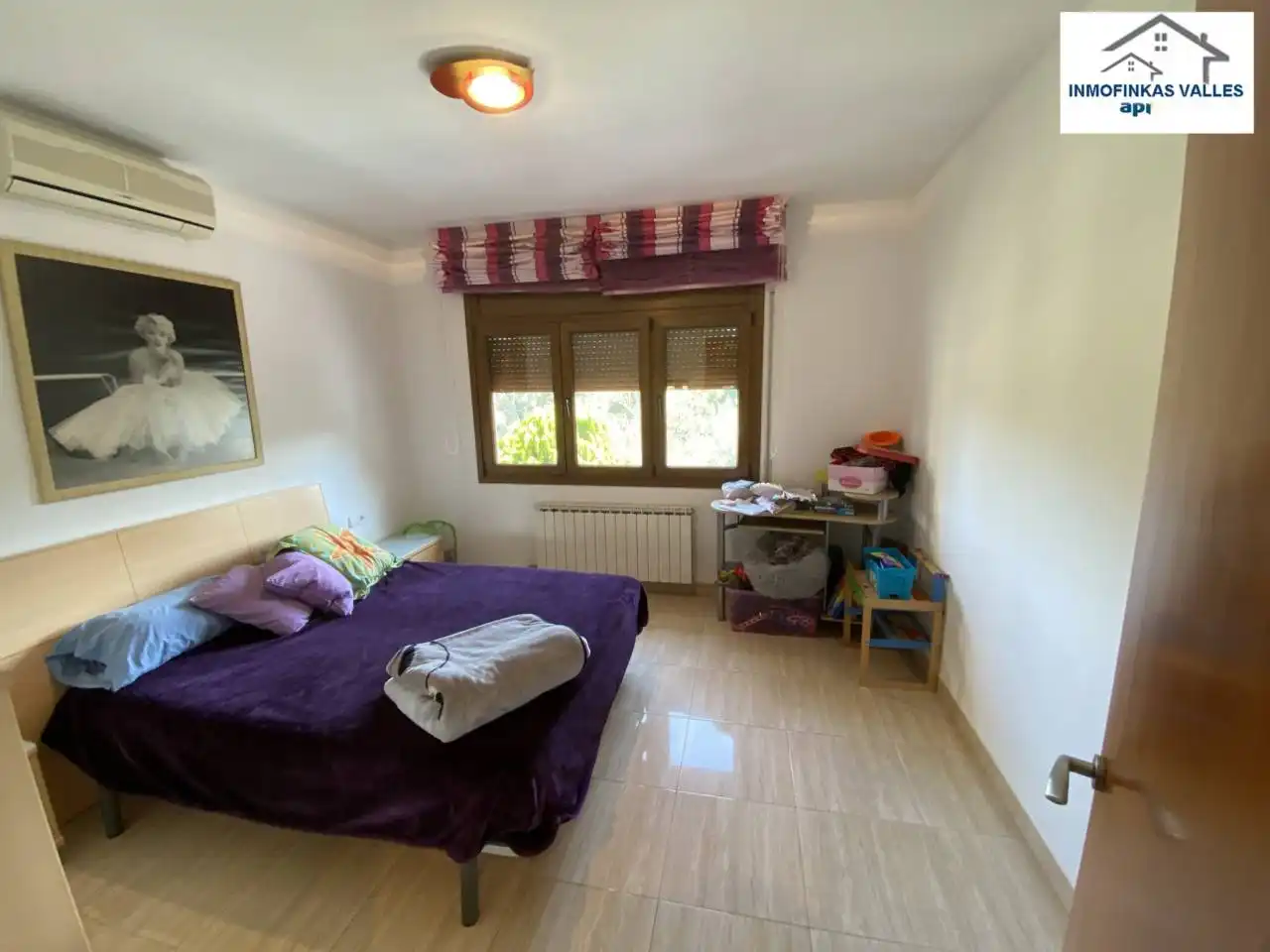 Habitación de Casa o chalet en venta en Lliçà de Vall con Aire acondicionado, Calefacción y Jardín privado