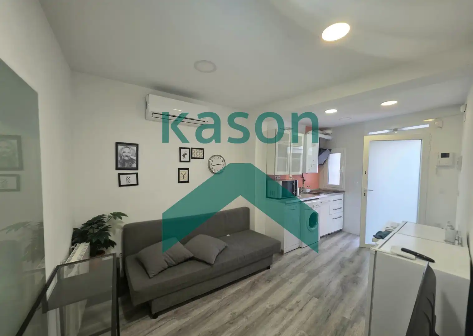 Kitchen of Flat for sale in Madrid  with Air Conditioner, Heating and Furnished