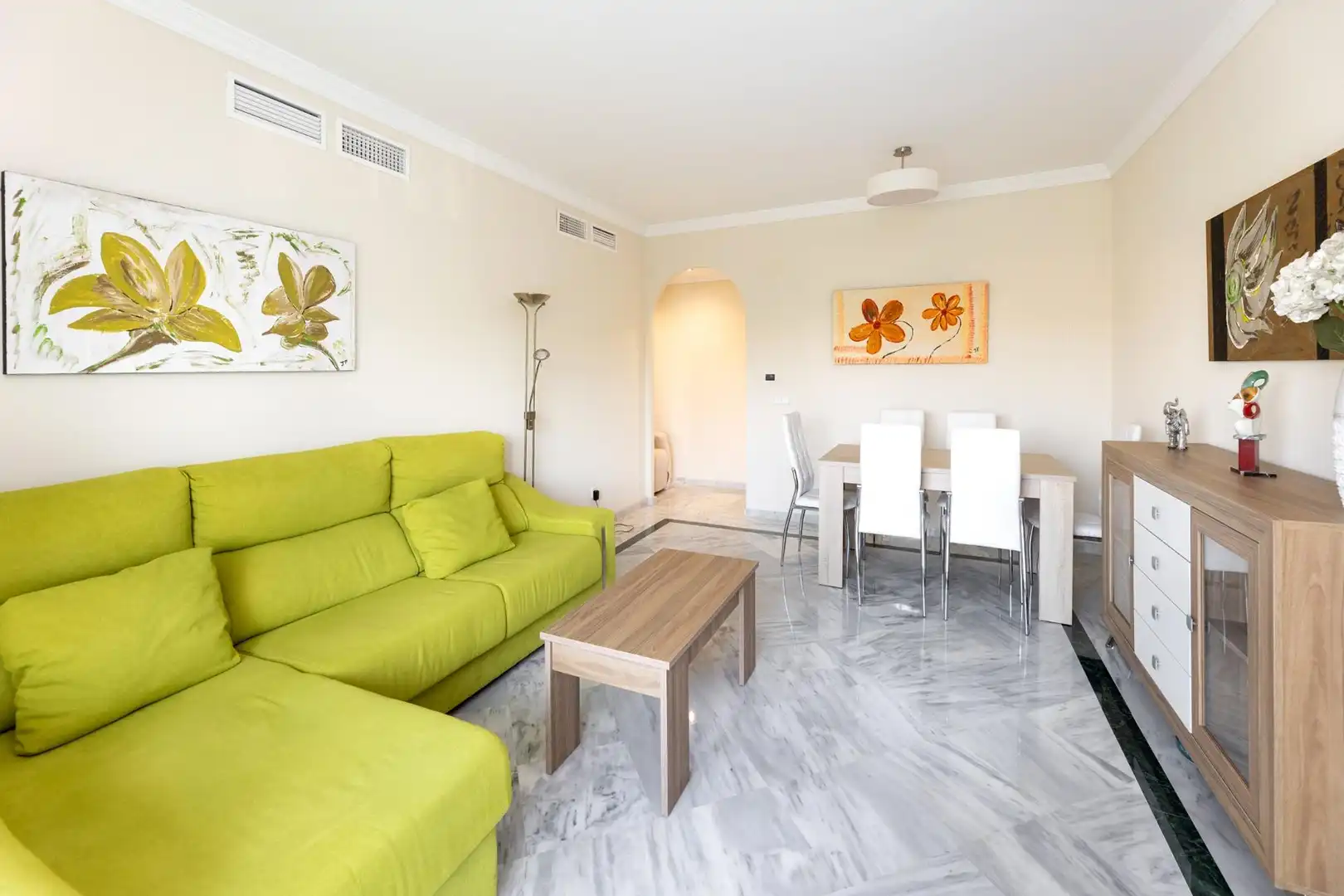Living room of Flat for sale in Motril  with Air Conditioner, Private garden and Terrace