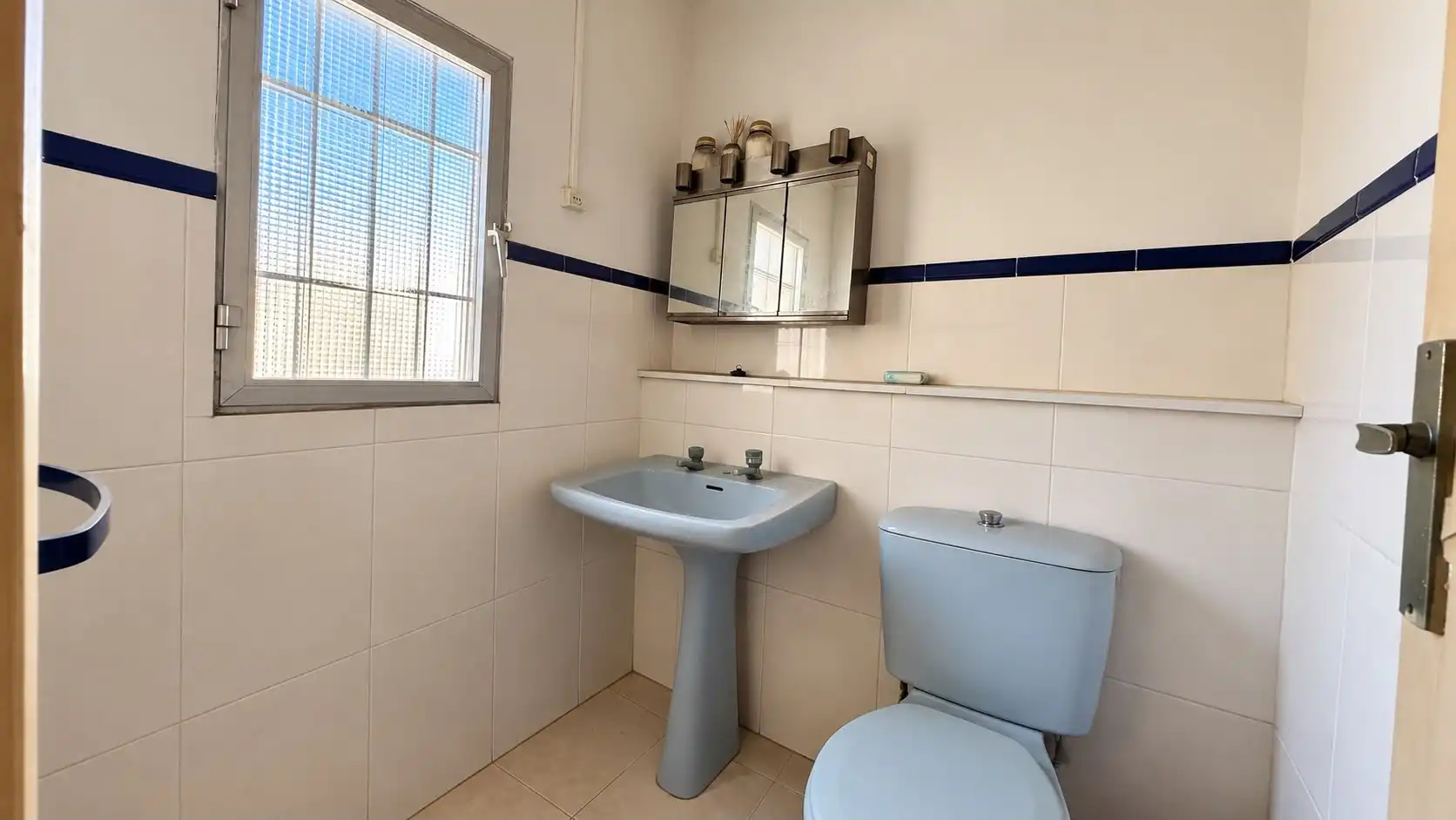 Haus zum Verkauf in Calle Largo Caballero 118, imagen 10