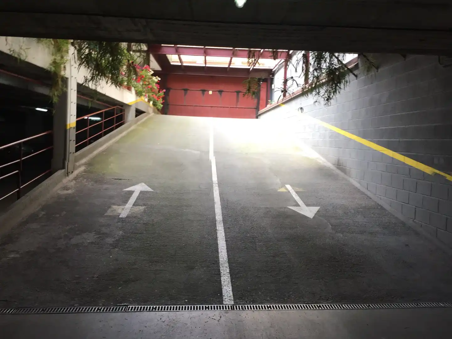 Parking of Garage for rent in Madrid  with Alarm