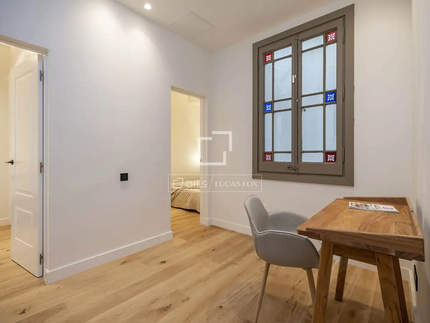 Außenansicht von Wohnung zum Verkauf in Barcelona mit Klimaanlage, Heizung und Balkon
