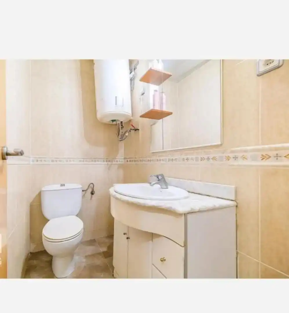 Baño de Piso en venta en Viladecans