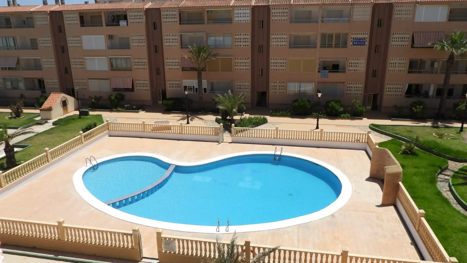 Apartament amb terrassa en venda a Urbanizacion Oasis Pl Q 3, imagen 23