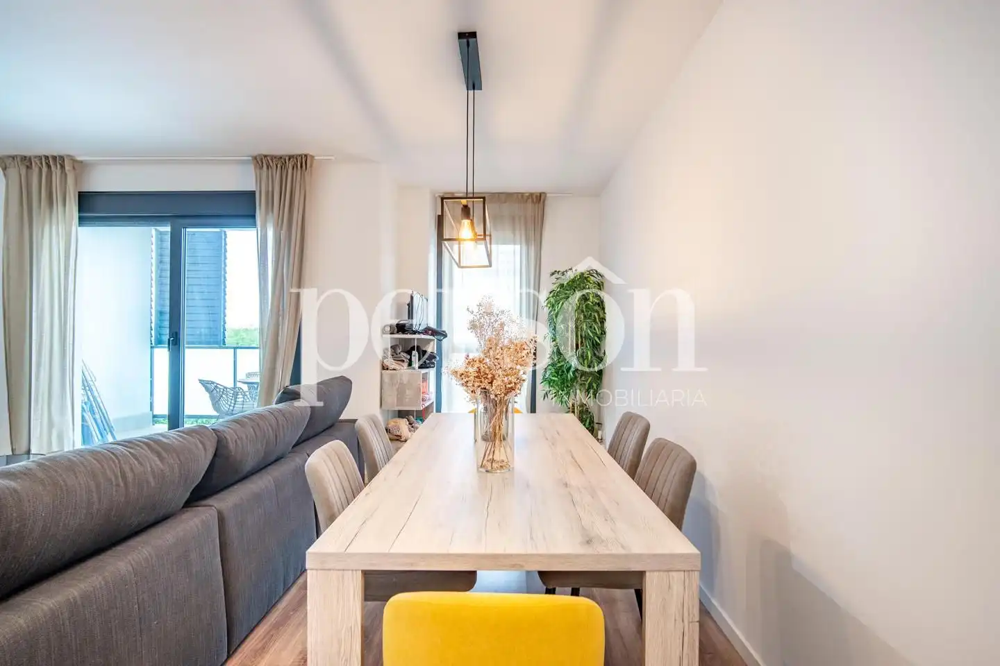Dining room of Duplexes for sale in La Pobla de Vallbona  with Air Conditioner, Heating and Terrace