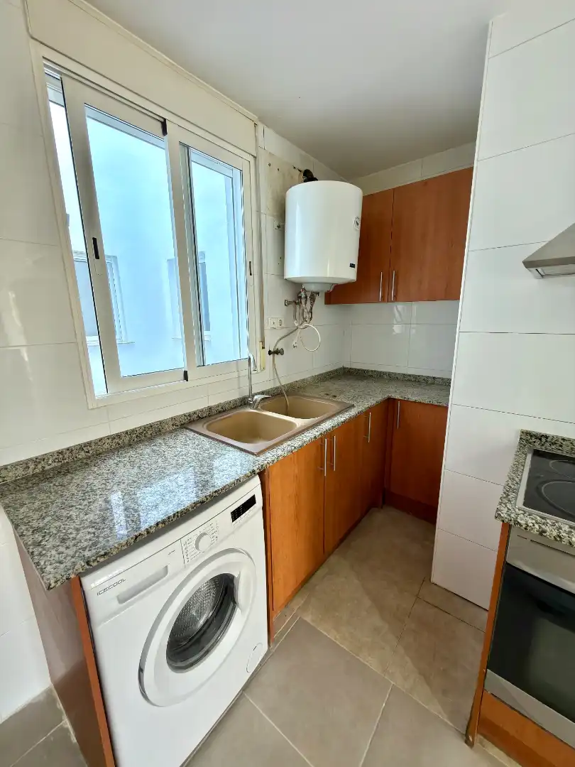 Küche von Wohnung zum Verkauf in Vilamarxant mit Klimaanlage und Balkon