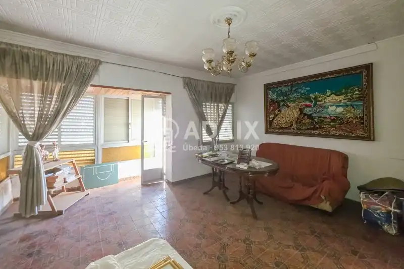 Living room of Houses for sale in Úbeda