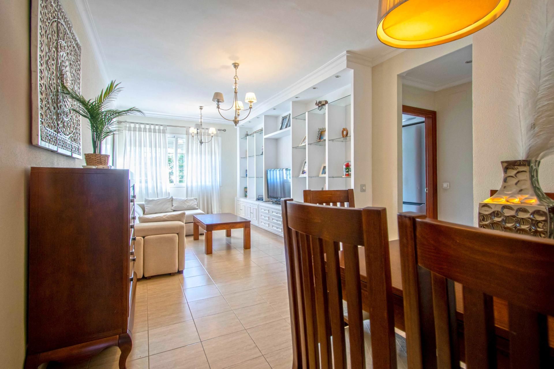 Living room of Flat for sale in  Sevilla Capital  with Air Conditioner, Heating and Storage room