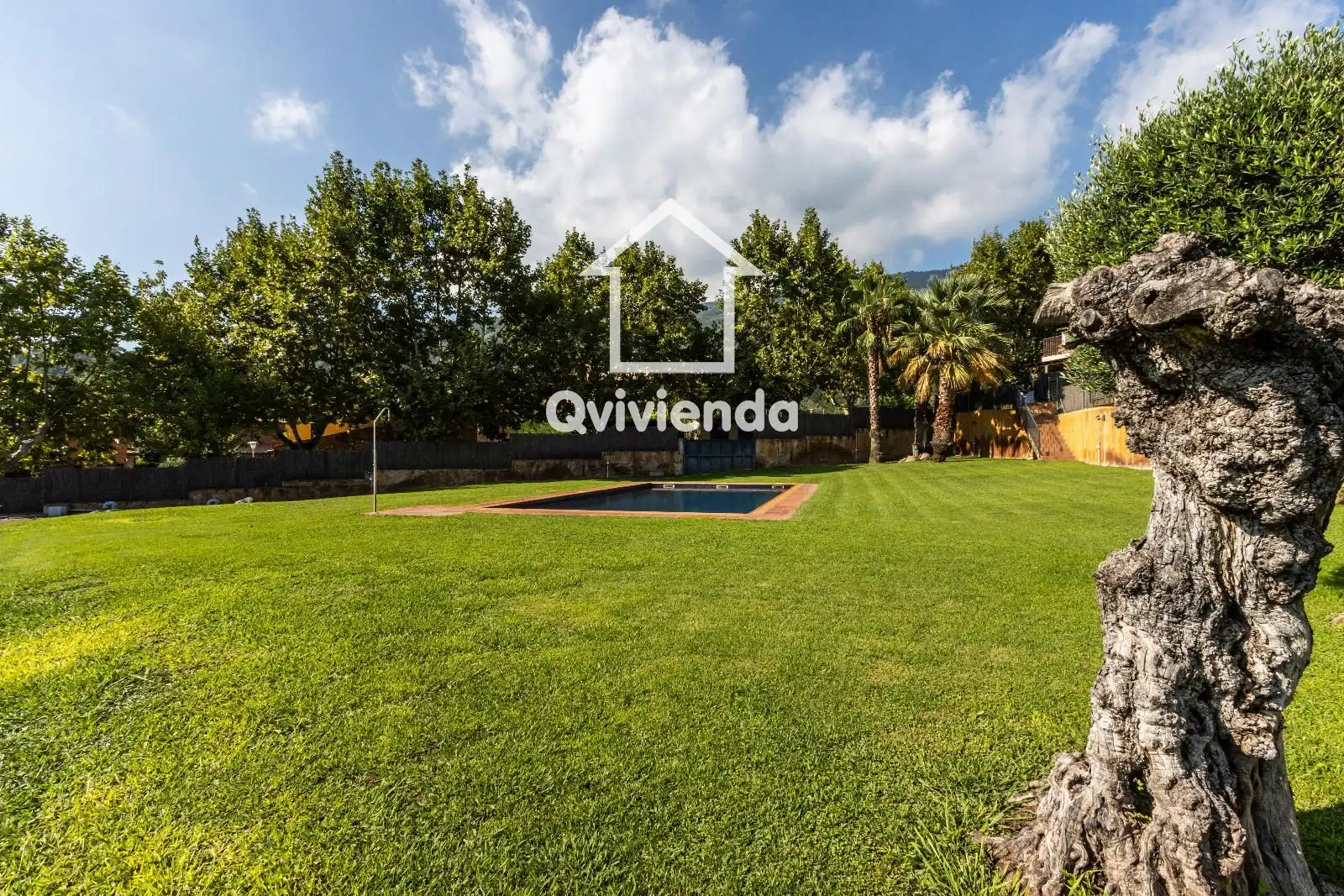Casa adosada en venta en Santa Fe, Campins