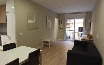 Living room of Flat to rent in  Barcelona Capital  with Air Conditioner, Heating and Furnished