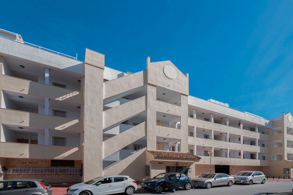 Vista exterior de Apartament en venda en Fuengirola amb Traster