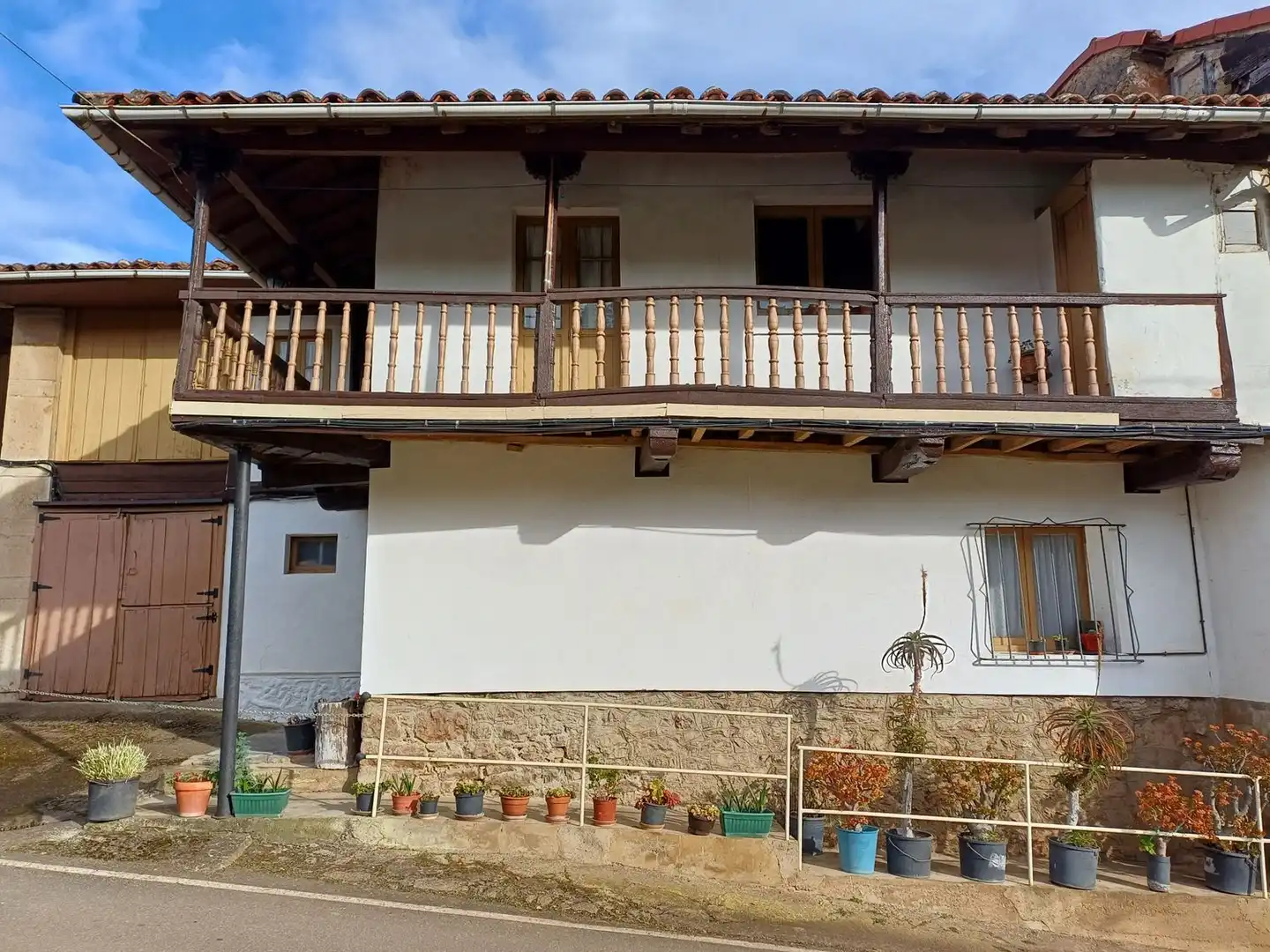 Vista exterior de Casa o xalet en venda en Illas amb Terrassa, Traster i Piscina