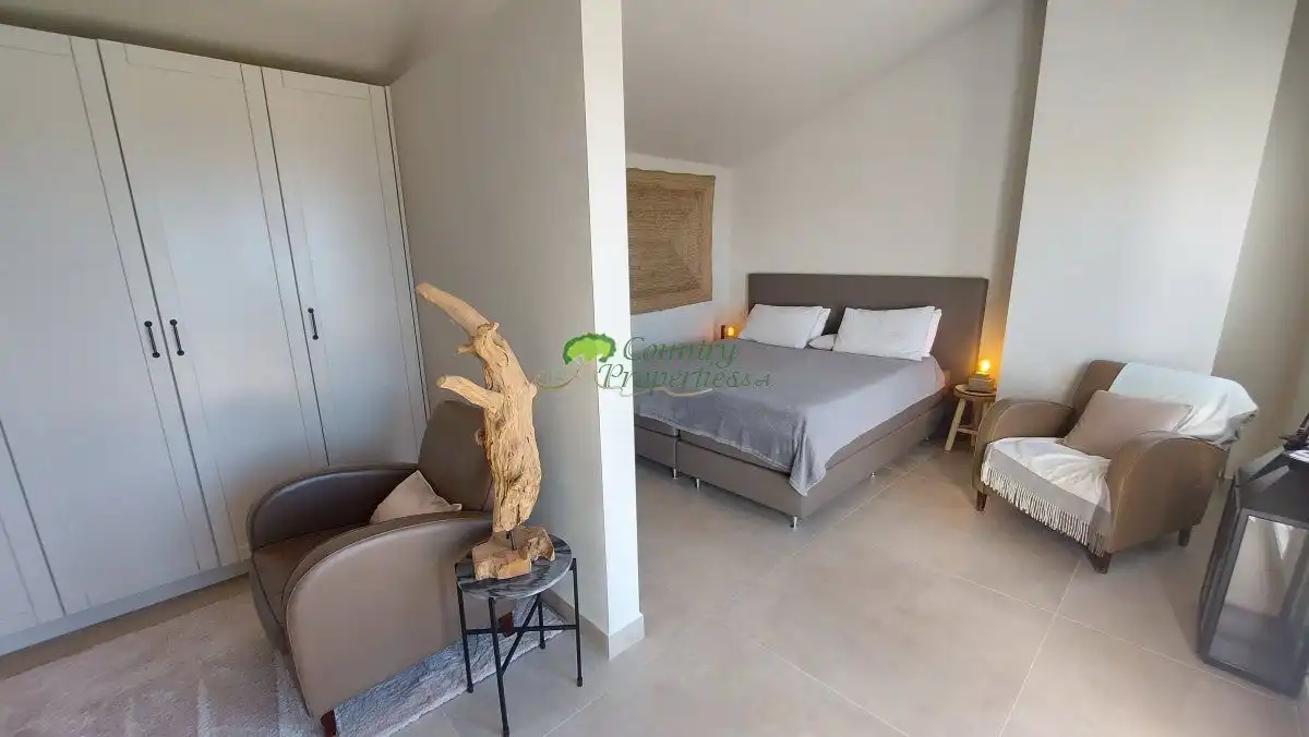 Habitación de Finca rústica en venta en Cómpeta con Aire acondicionado, Terraza y Trastero
