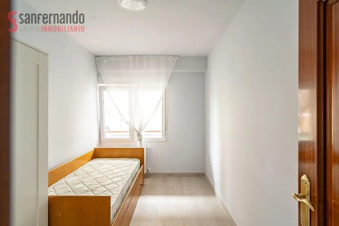 Appartamento con terrazza in vendita a Calle de la Llama, imagen 10