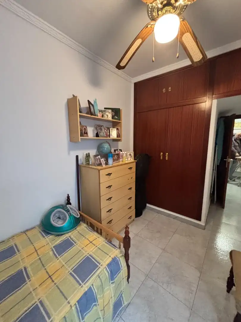 Habitación de Piso en venta en Córdoba con Calefacción