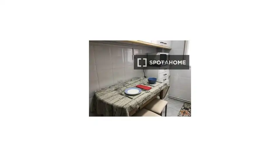 Room in Los Castros